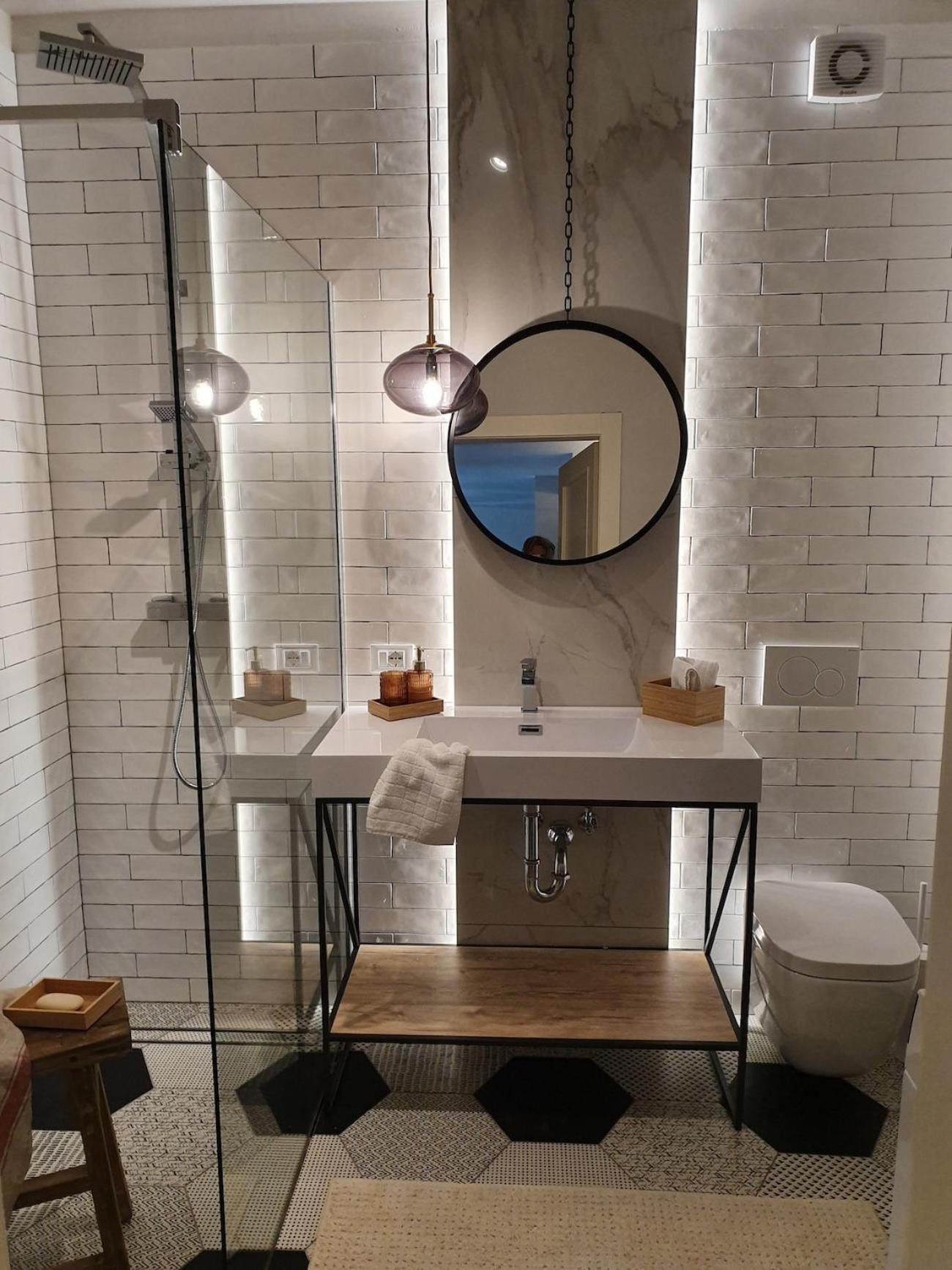 The Mirror Guesthouse - Terme Merano Eksteriør billede